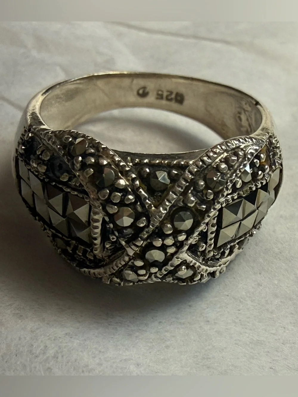 Sterling Silver Marcasite Criss Cross Statement Ring Size 5.5